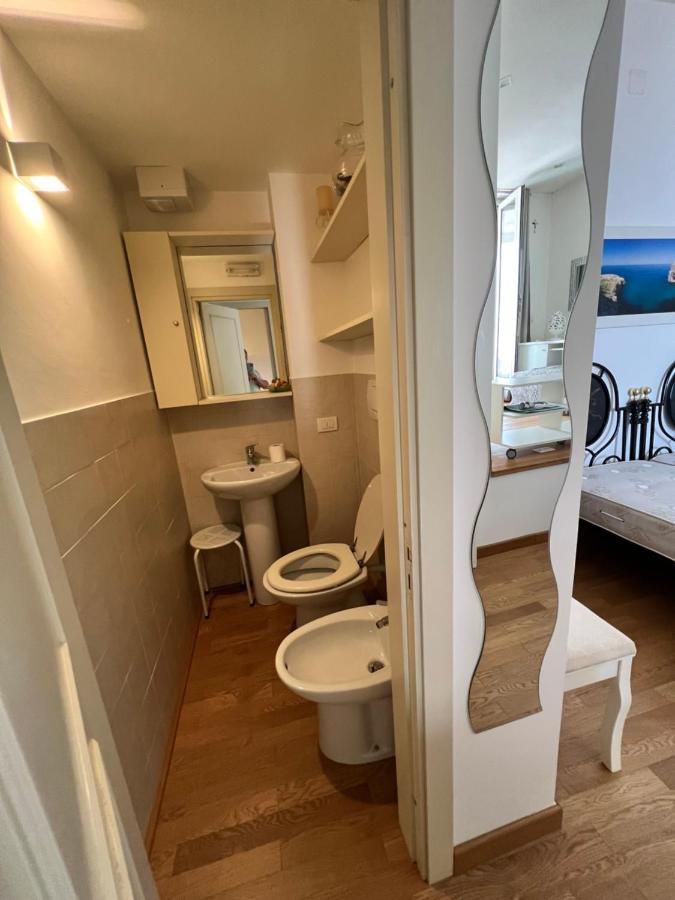 Donna Giulia Casa Vacanze Villa โปลีญาโนอามาเร ภายนอก รูปภาพ