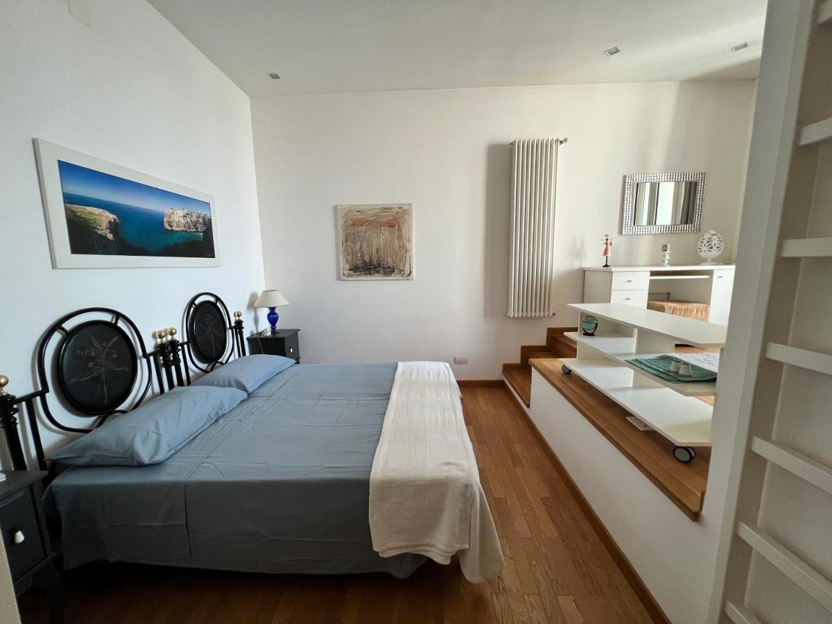 Donna Giulia Casa Vacanze Villa โปลีญาโนอามาเร ภายนอก รูปภาพ