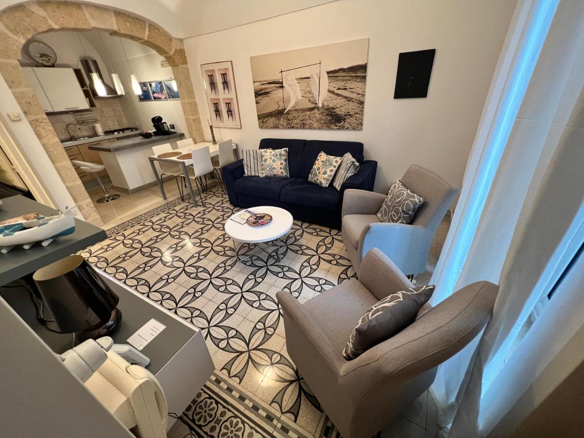 Donna Giulia Casa Vacanze Villa โปลีญาโนอามาเร ภายนอก รูปภาพ